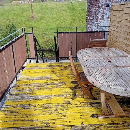 Grand Appartement Avec Terrasse Wignehies ภายนอก รูปภาพ